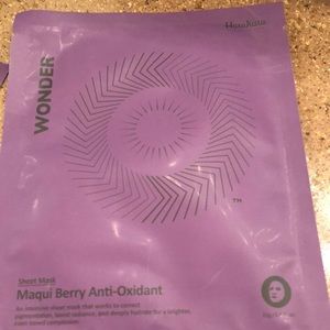 Maui berry anti-oxidant sheet mask